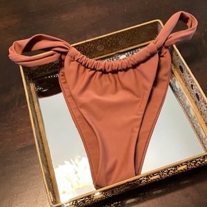 Size Small bikini bottoms